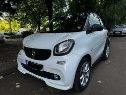 Weiß Gebraucht 2018 Smart ForTwo Coupé Brabus Coupé | 14.300 € (Superpreis)