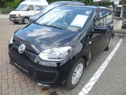 Black perl. Gebraucht 2016 VW up! Move Kleinwagen | 6.250 € (Guter Preis)