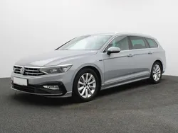 Mondsteingrau Gebraucht 2024 VW Passat IQ Drive Kombi | 34.450 € (Teuer)