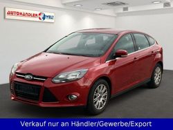 Rot Gebraucht 2011 Ford Focus Titanium Limousine | 3.899 € (Superpreis)