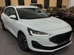 Weiß Gebraucht 2025 Ford Focus Titanium Limousine | 21.950 € (Superpreis)