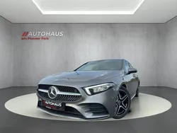 Grau Gebraucht 2018 Mercedes A250 AMG line Limousine | 25.800 € (Fairer Preis)
