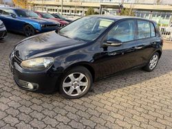 Schwarz Gebraucht 2010 VW Golf VI Trendline Limousine | 3.999 € (Guter Preis)