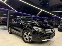 Schwarz Gebraucht 2017 Mercedes GLA220 SUV | 17.490 € (Superpreis)