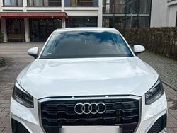 Weiß Gebraucht 2022 Audi Q2 Advanced SUV | 23.000 € (Fairer Preis)