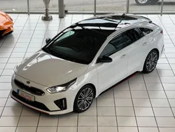Weiß Gebraucht 2021 Kia ProCeed GT Kleinwagen | 19.990 € (Fairer Preis)