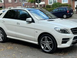 Weiß Gebraucht 2012 Mercedes ML350 AMG SUV | 21.350 €