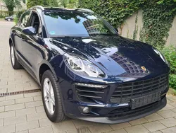 Blau Gebraucht 2017 Porsche Macan S SUV | 42.899 € (Superpreis)