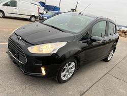 Schwarz Gebraucht 2017 Ford B-MAX SYNC Edition Van / Kleinbus | 3.500 €