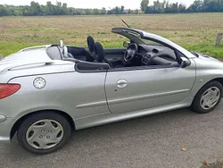 Silber Gebraucht 2007 Peugeot 206 CC Cabrio | 2.490 € (Etwas zu teuer)