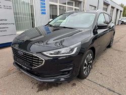 Obsidianschwarz metallic Gebraucht 2023 Ford Focus Titanium Kombi | 19.490 € (Fairer Preis)