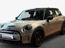 Silber Gebraucht 2023 Mini Cooper SE Classic Kleinwagen | 19.990 € (Fairer Preis)