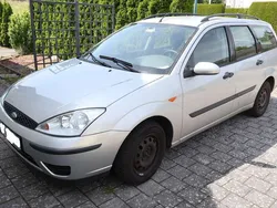 Silber Gebraucht 2003 Ford Focus Finesse Kombi | 1.000 € (Guter Preis)