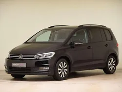 Deep black pearlescent Gebraucht 2023 VW Touran Comfortline Van / Kleinbus | 34.980 € (Etwas zu teuer)