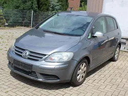 Grau Gebraucht 2005 VW Golf Plus Cross Van / Kleinbus | 1.500 € (Guter Preis)