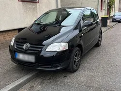 Schwarz Gebraucht 2009 VW Fox Kleinwagen | 2.499 € (Fairer Preis)