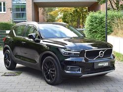 Schwarz Gebraucht 2019 Volvo XC40 Momentum SUV | 24.990 € (Guter Preis)
