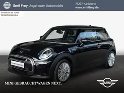 Schwarz Gebraucht 2023 Mini Cooper SE Kleinwagen | 25.890 € (Teuer)