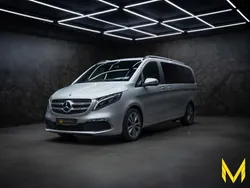 Silber (brillantsilber metallic) Gebraucht 2023 Mercedes V300 Avantgarde Edition Van / Kleinbus | 69.999 € (Fairer Preis)
