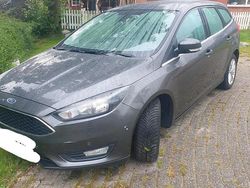 Grau Gebraucht 2018 Ford Focus Kombi | 7.400 € (Guter Preis)
