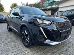 Schwarz Gebraucht 2022 Peugeot 2008 Allure SUV | 13.500 € (Superpreis)