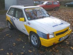 Weiß Gebraucht 1990 Opel Corsa Kleinwagen | 9.000 €