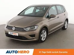Beige Gebraucht 2014 VW Golf Sportsvan Comfortline Van / Kleinbus | 13.810 € (Fairer Preis)