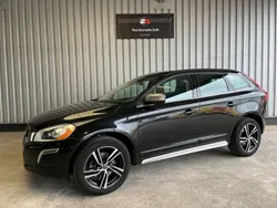 Schwarz Gebraucht 2012 Volvo XC60 R-Design SUV | 10.900 € (Fairer Preis)