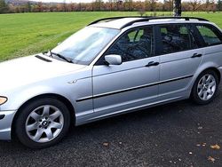 Silber Gebraucht 2002 BMW 318 Kombi | 1.700 €