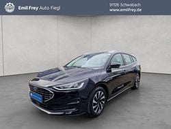 Schwarz Gebraucht 2023 Ford Focus Kombi | 18.980 € (Guter Preis)