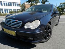 Blau Gebraucht 2004 Mercedes C200 Limousine | 2.990 € (Fairer Preis)