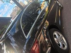 Schwarz Gebraucht 2025 Mercedes R280 Van / Kleinbus | 7.300 €