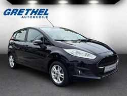 Schwarz Gebraucht 2017 Ford Fiesta Celebration Kleinwagen | 9.490 € (Etwas zu teuer)