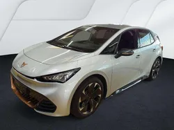 Geysirsilber Gebraucht 2024 Cupra Born Kleinwagen | 30.690 € (Fairer Preis)