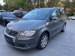 Grau Gebraucht 2007 VW Touran Van / Kleinbus | 1.999 € (Superpreis)