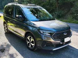 Grau Gebraucht 2023 VW Caddy Active Van / Kleinbus | 29.900 € (Fairer Preis)