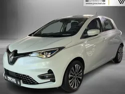 Quarzweiß (metallic) Gebraucht 2021 Renault Zoe Riviera Kleinwagen | 14.270 € (Fairer Preis)