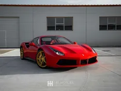 Rot Gebraucht 2018 Ferrari 488 Cabrio | 227.427 € (Guter Preis)