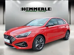Rot Neu 2024 Hyundai i30 Advantage Limousine | 24.280 € (Guter Preis)