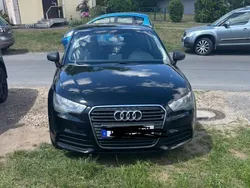 Schwarz Gebraucht 2011 Audi A1 Attraction Kleinwagen | 5.800 € (Superpreis)
