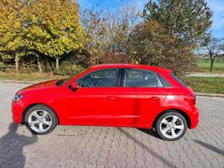 Rot Gebraucht 2015 Audi A1 Sportback Kleinwagen | 9.600 € (Fairer Preis)