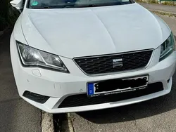 Weiß Gebraucht 2015 Seat Leon Style Limousine | 7.900 € (Guter Preis)