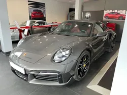 Grau Gebraucht 2022 Porsche 911 Turbo S Coupé | 229.000 € (Etwas zu teuer)