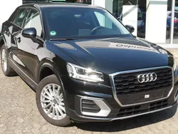 Mythosschwarz Gebraucht 2020 Audi Q2 Design SUV | 18.950 € (Fairer Preis)