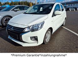 Weiß Gebraucht 2022 Mitsubishi Space Star Select Limousine | 6.999 € (Fairer Preis)