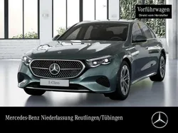 Verdesilber Gebraucht 2023 Mercedes E300 Avantgarde Limousine | 53.890 € (Guter Preis)