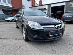 Schwarz Gebraucht 2007 Opel Astra Catch Me Kombi | 800 € (Guter Preis)