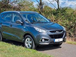 Grau Gebraucht 2011 Hyundai ix35 Comfort SUV | 8.250 € (Fairer Preis)