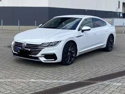 Weiß Gebraucht 2017 VW Arteon R-line Kleinwagen | 22.850 € (Fairer Preis)