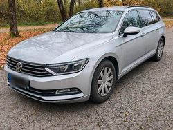 Grau Gebraucht 2016 VW Passat Kombi | 10.000 € (Fairer Preis)